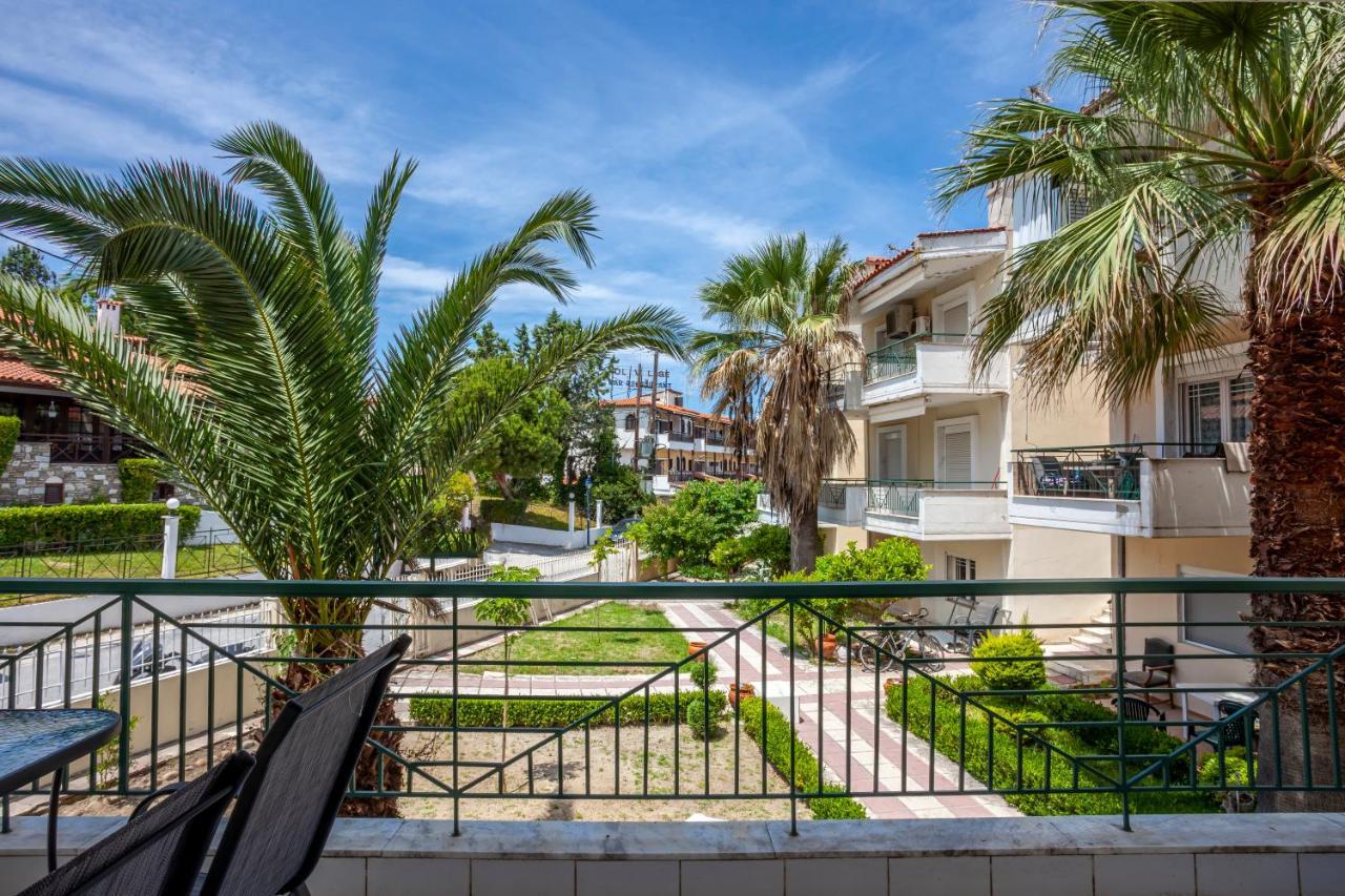Aris Luxury Apartments Pefkochori Dış mekan fotoğraf