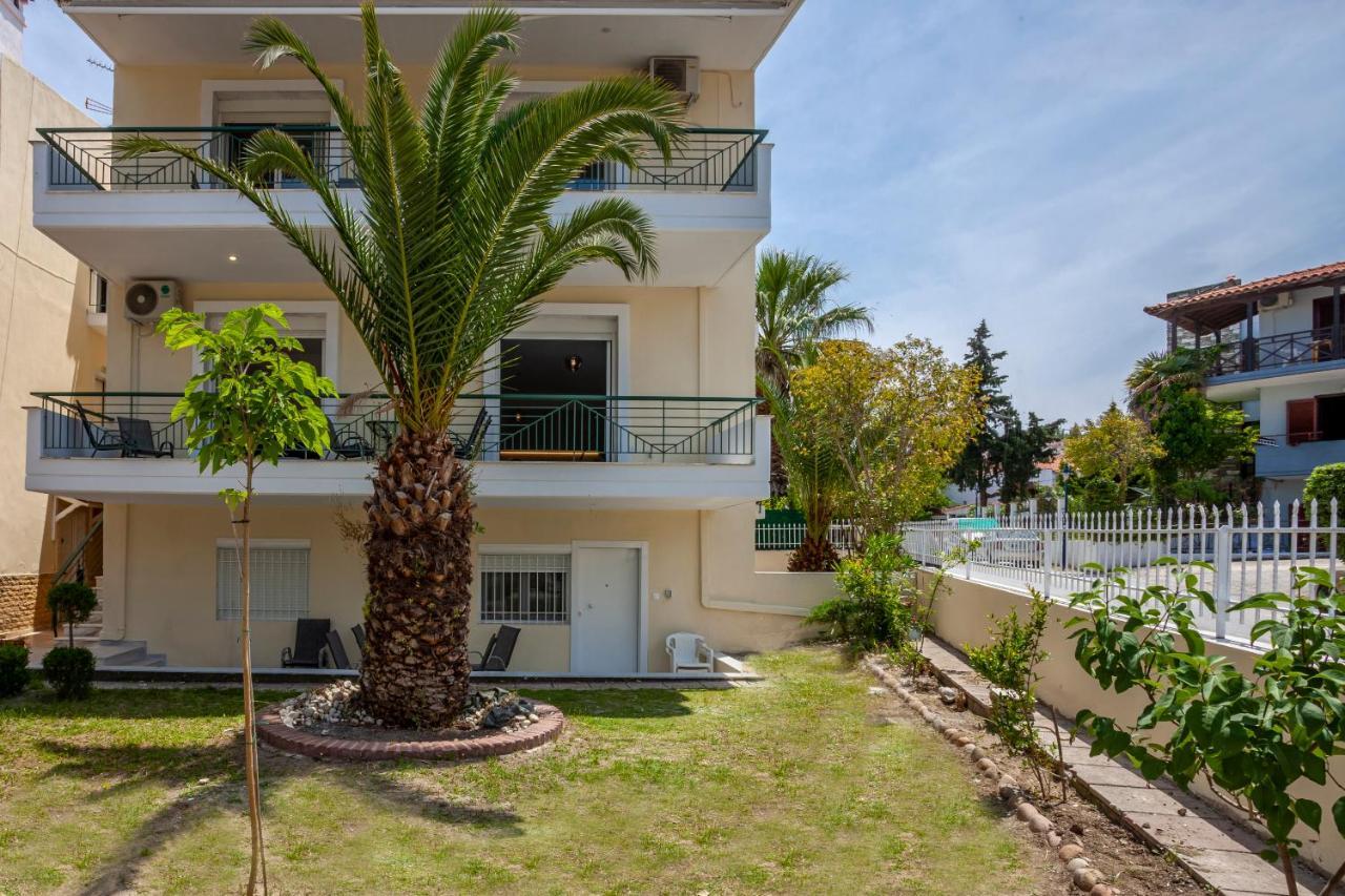 Aris Luxury Apartments Pefkochori Dış mekan fotoğraf