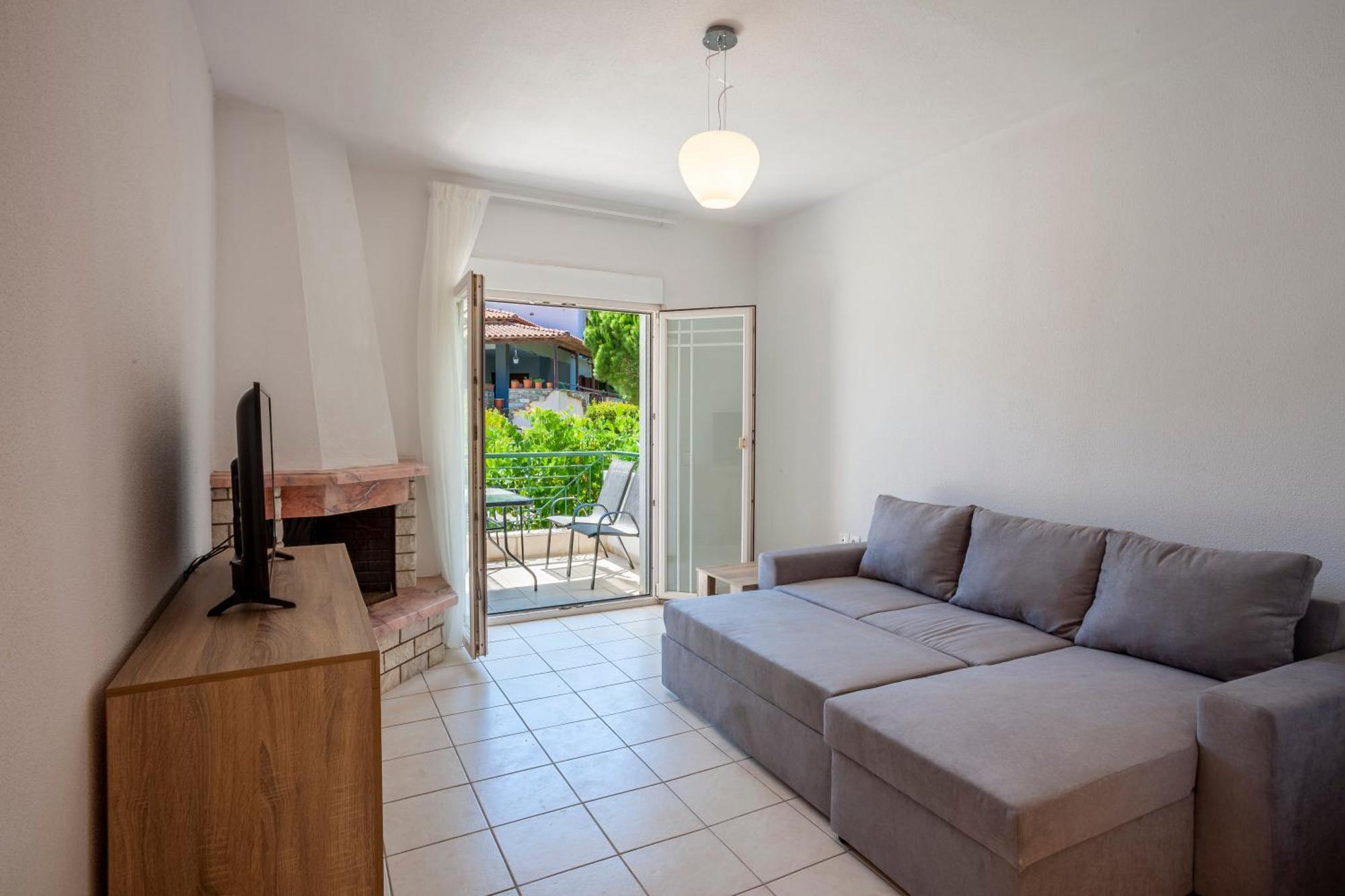 Aris Luxury Apartments Pefkochori Dış mekan fotoğraf
