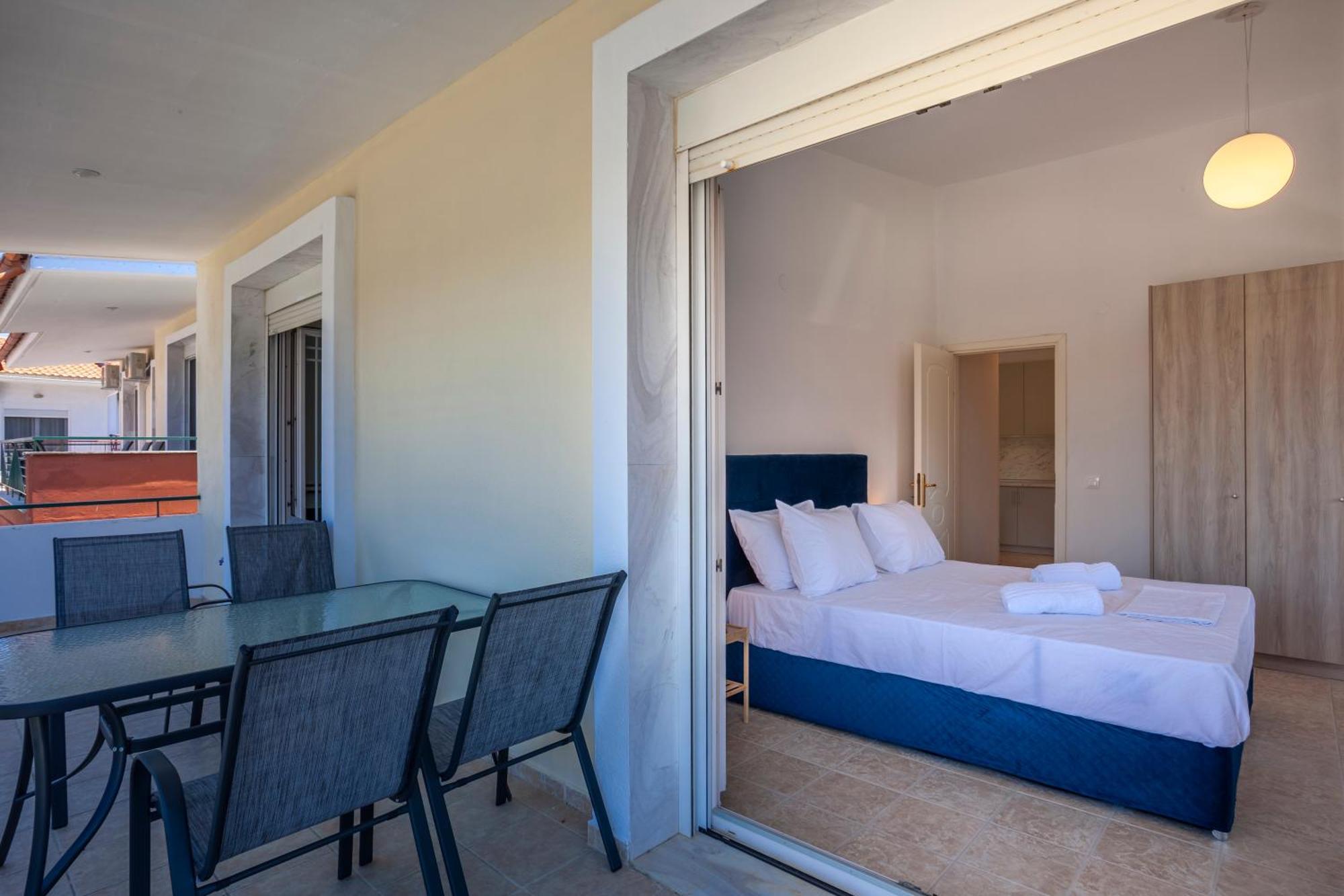 Aris Luxury Apartments Pefkochori Dış mekan fotoğraf
