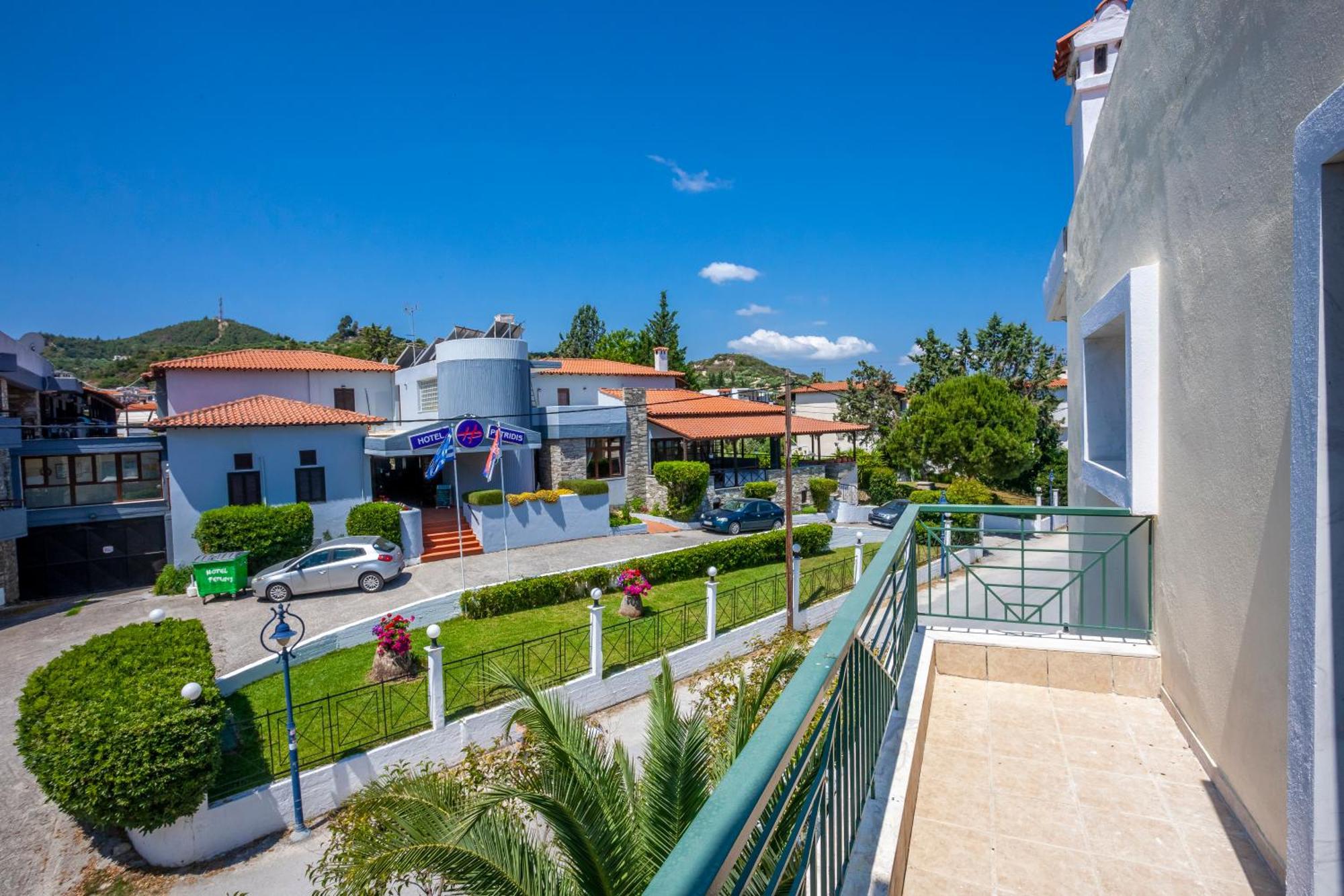 Aris Luxury Apartments Pefkochori Dış mekan fotoğraf