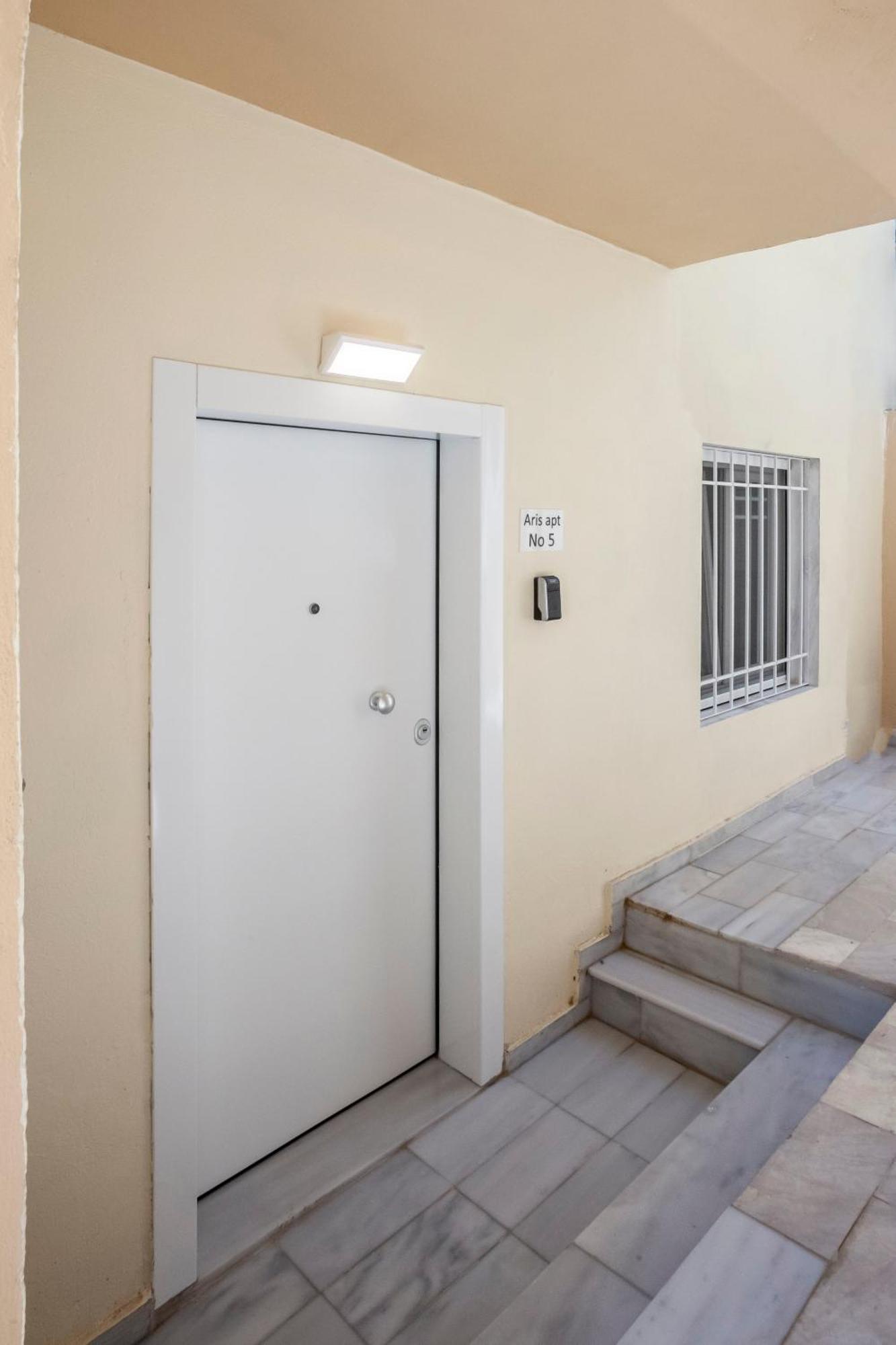 Aris Luxury Apartments Pefkochori Dış mekan fotoğraf
