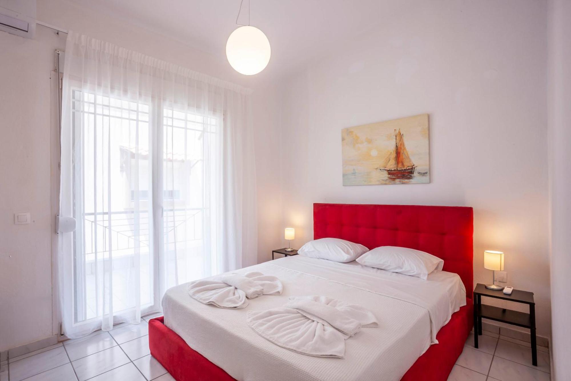 Aris Luxury Apartments Pefkochori Dış mekan fotoğraf