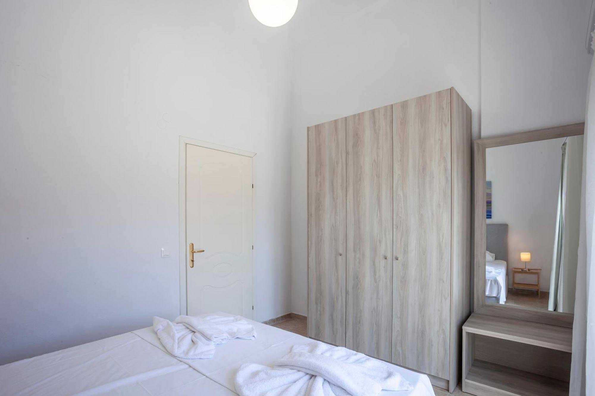 Aris Luxury Apartments Pefkochori Dış mekan fotoğraf
