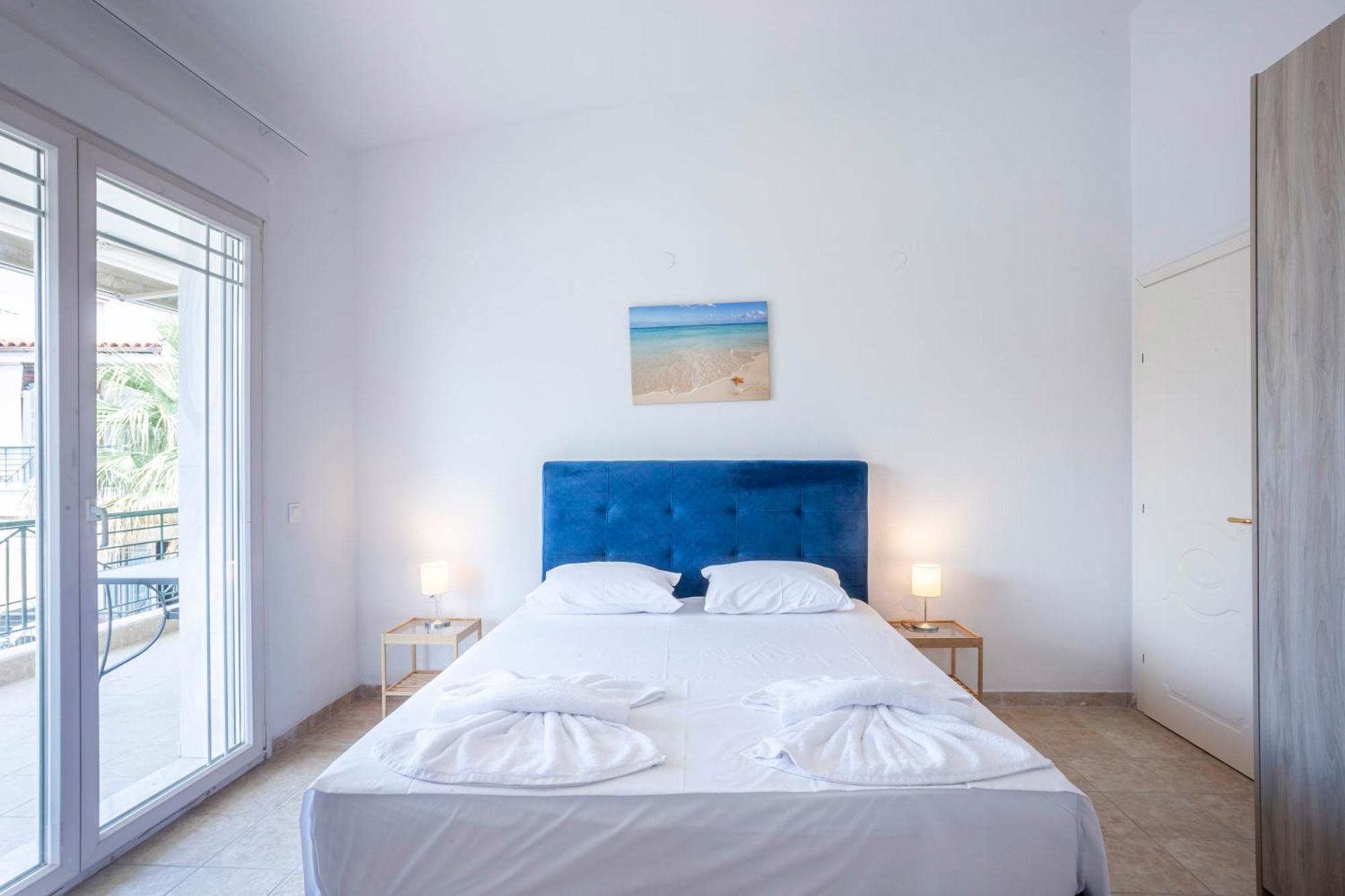 Aris Luxury Apartments Pefkochori Dış mekan fotoğraf