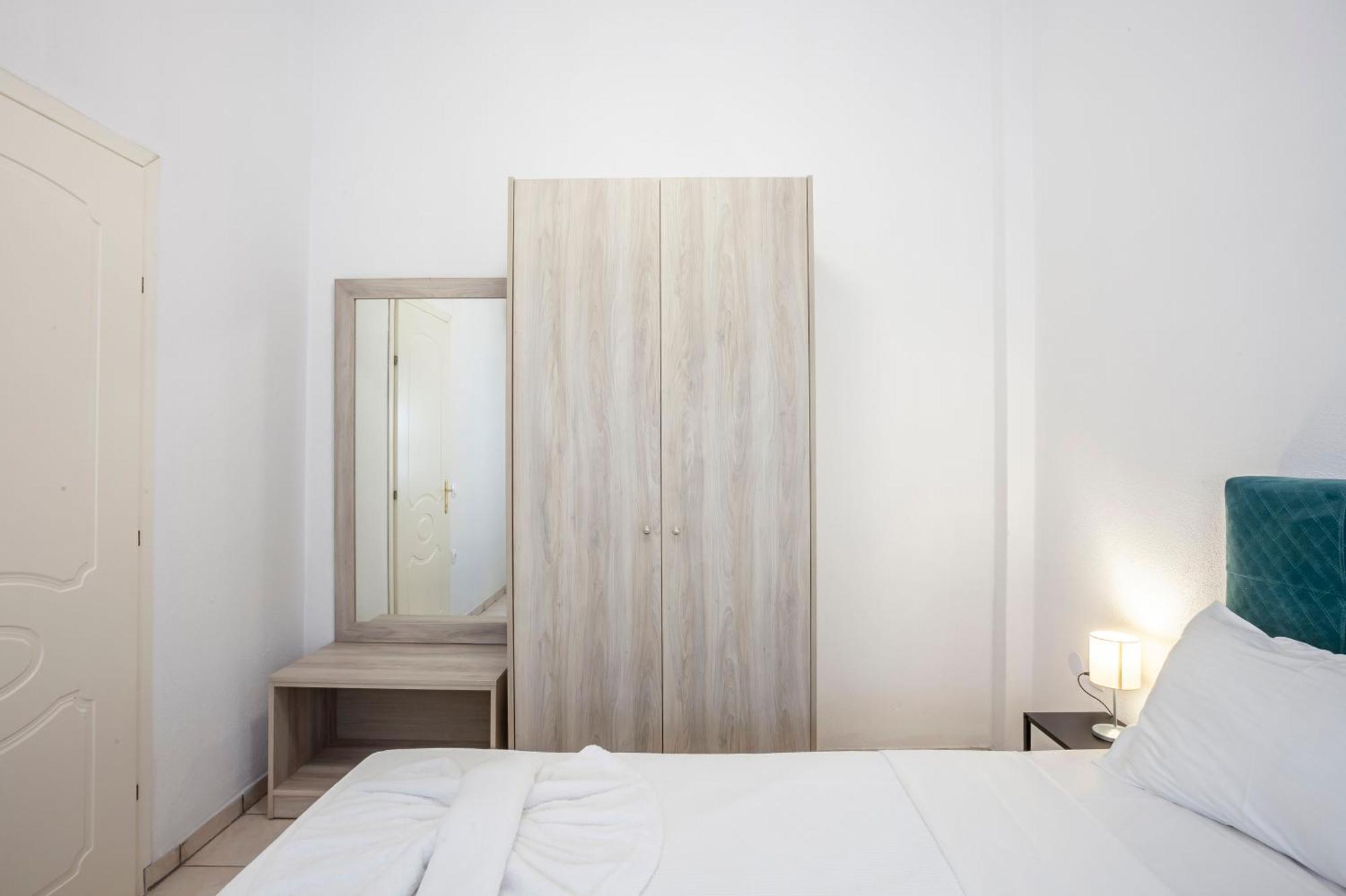 Aris Luxury Apartments Pefkochori Dış mekan fotoğraf