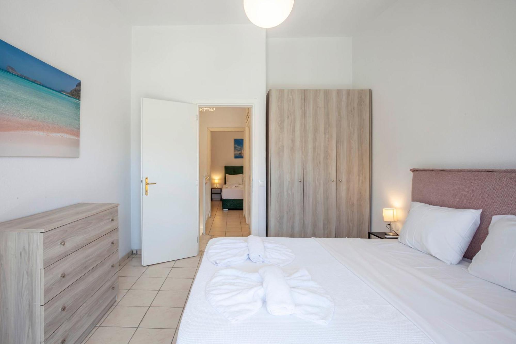 Aris Luxury Apartments Pefkochori Dış mekan fotoğraf